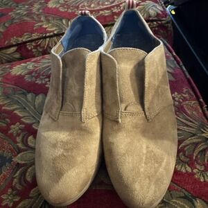 Dr. Scholl's Rialta Brown Faux Suede Slip-On Comfort Shoes, Womens Size 7
